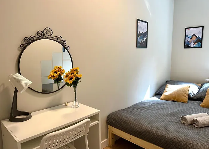 Mmrent Hill Room